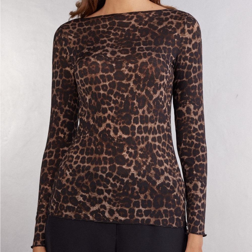 NWT Intimissimi Cheetah Top